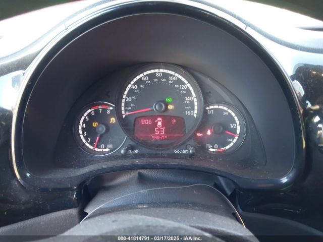 3VWF17AT9FM627923 Volkswagen Beetle 1.8t Fleet Edition