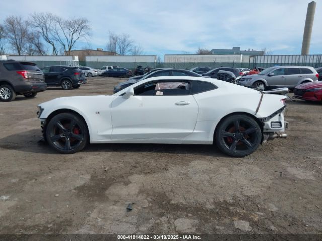 1G1FB1RS3H0126663 Chevrolet Camaro 1lt