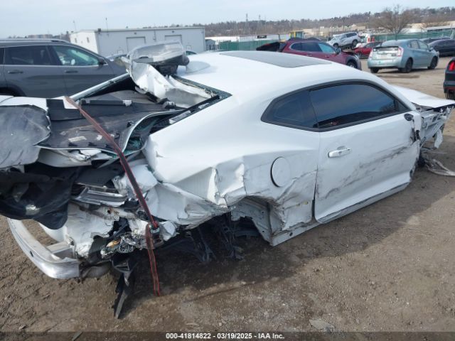 1G1FB1RS3H0126663 Chevrolet Camaro 1lt