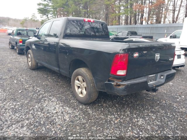 1C6RR7FG9JS220874 RAM 1500 Express  4x4 6'4 Box