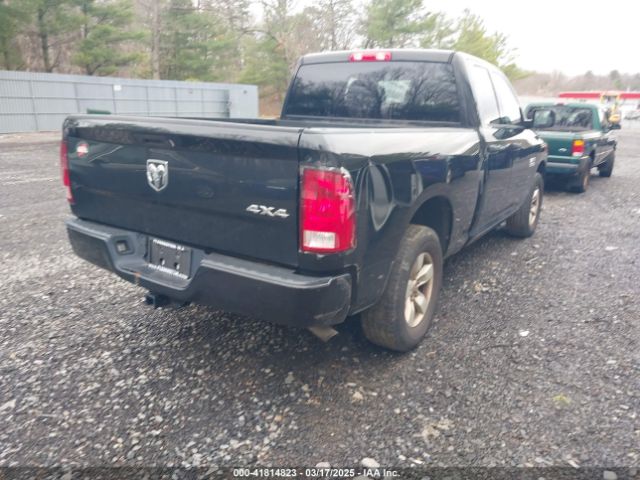 1C6RR7FG9JS220874 RAM 1500 Express  4x4 6'4 Box