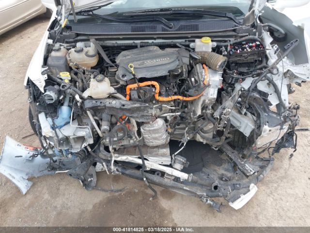 2018 CHRYSLER PACIFICA HYBRID 2C4RC1L71JR258855 Photo 9