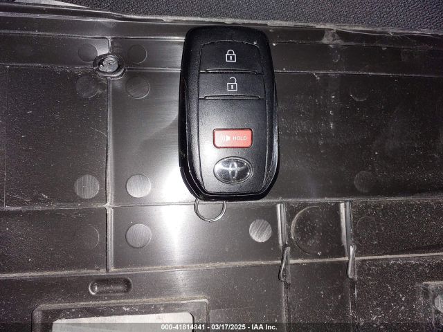 7MUBAABG1RV103093 Toyota Corolla Cross Le