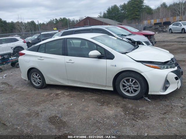 Toyota Prius Prime Advanced 2017 JTDKARFP0H3053063 Image 14