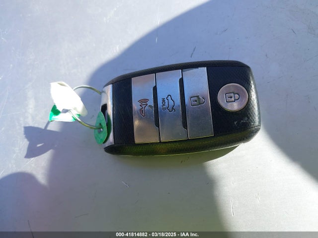 5XXGN4A75FG403823 KIA OPTIMA EX