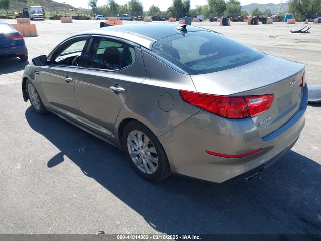 5XXGN4A75FG403823 KIA OPTIMA EX