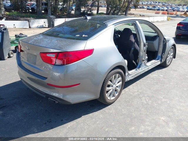 5XXGN4A75FG403823 KIA OPTIMA EX