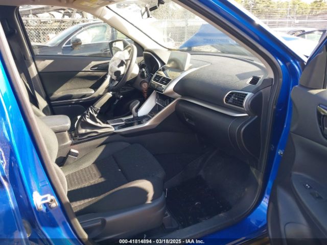 JA4AT4AA4JZ043399 Mitsubishi Eclipse Cross Le