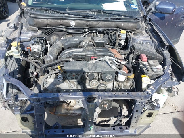 Subaru Outback 2.5i Limited 2014 4S4BRBLCXE3320461 Image 10