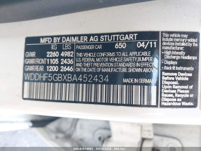 2011 MERCEDES-BENZ E 350 WDDHF5GBXBA452434 Photo 8