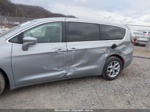 2C4RC1FG6KR523265 Chrysler Pacifica Touring Plus