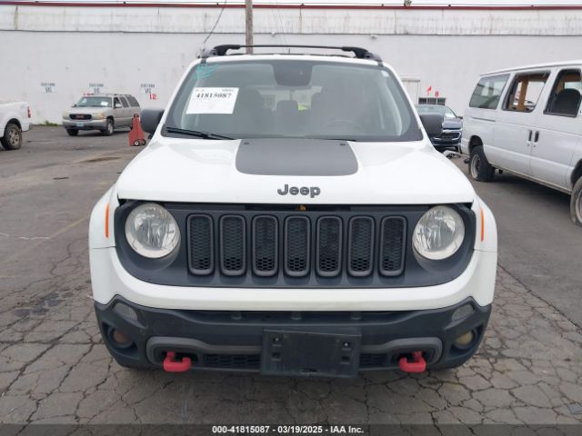 ZACCJBCB0JPG75166 Jeep Renegade Trailhawk 4x4