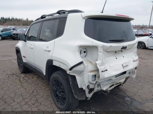 ZACCJBCB0JPG75166 Jeep Renegade Trailhawk 4x4