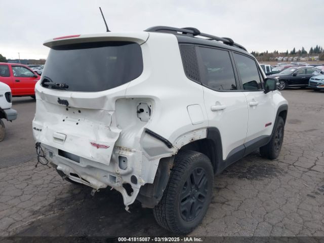 ZACCJBCB0JPG75166 Jeep Renegade Trailhawk 4x4