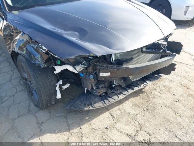5NPLM4AG4NH071278 Hyundai ELANTRA SEL