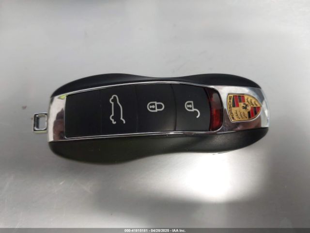 2018 PORSCHE 718 BOXSTER WP0CA2A83JS211175 Photo 10