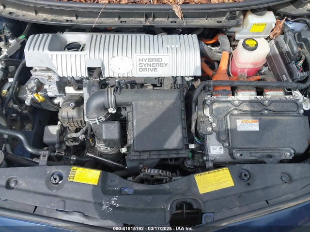 JTDKN3DU8E1748957 Toyota Prius Five