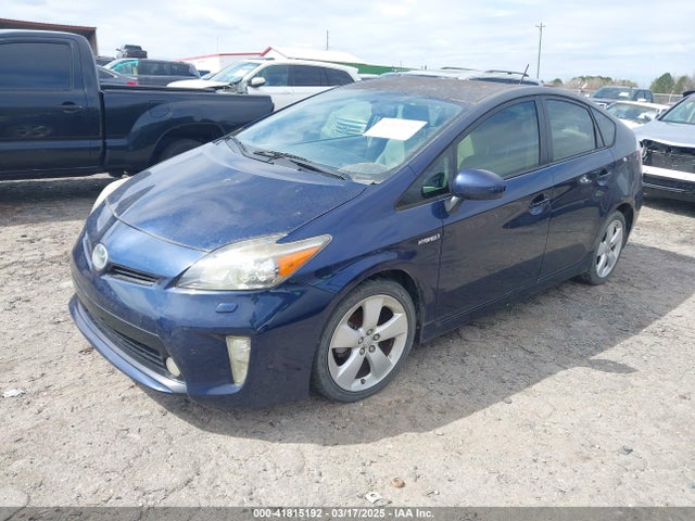 JTDKN3DU8E1748957 Toyota Prius Five