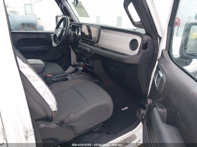 2024 JEEP WRANGLER 1C4PJXDN2RW361556 Photo 4