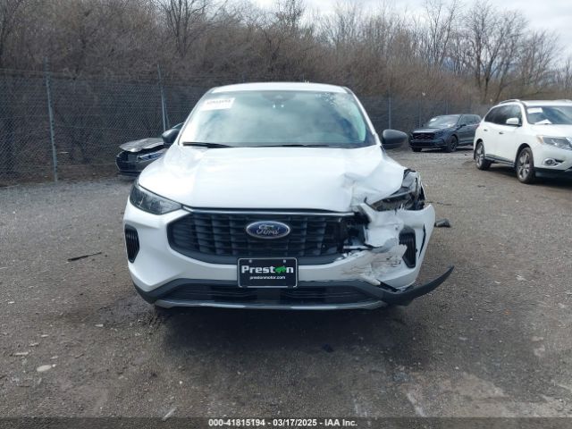 1FMCU0GN0SUA19156 Ford Escape Active