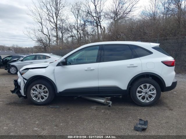 1FMCU0GN0SUA19156 Ford Escape Active