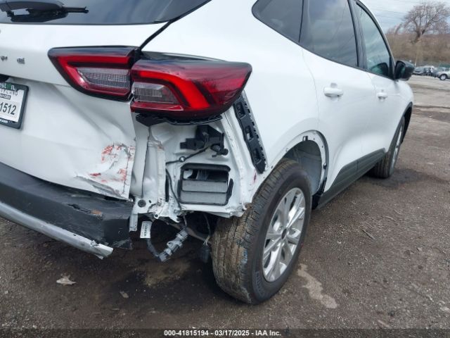 1FMCU0GN0SUA19156 Ford Escape Active