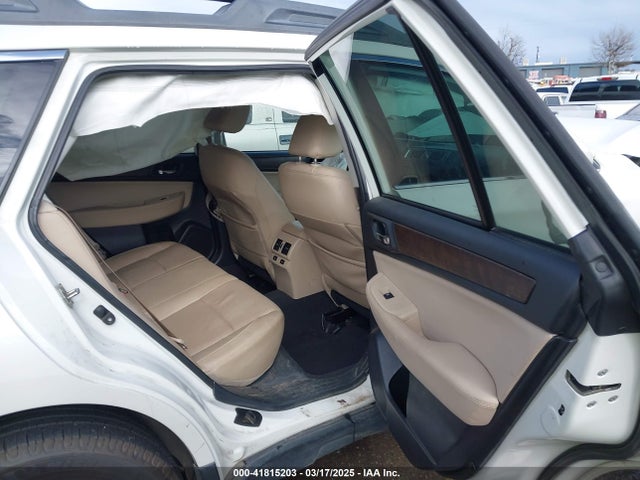 4S4BSAJC2G3317445 Subaru Outback 2.5i Limited