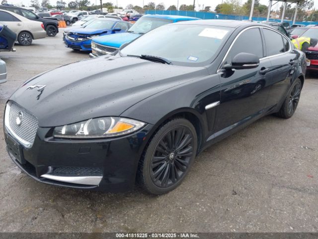 2012 JAGUAR XF SAJWA0HB7CLS37876 Photo 1