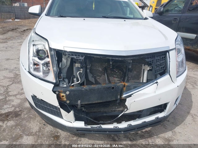 2015 CADILLAC SRX 3GYFNEE34FS624438 Photo 5