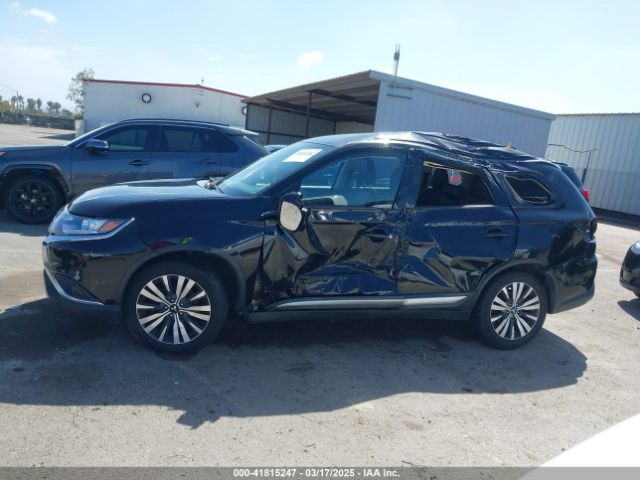 JA4AD3A33KZ014387 Mitsubishi Outlander Se