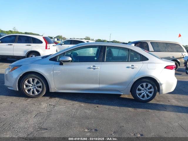 5YFEPMAE0NP295181 Toyota COROLLA LE