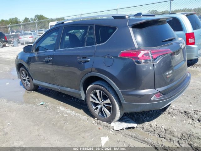 2T3WFREV9JW503136 Toyota Rav4 Xle