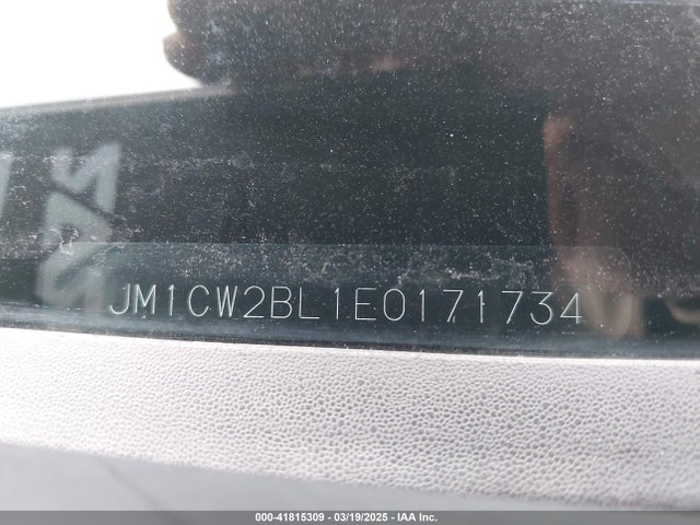 JM1CW2BL1E0171734 Mazda Mazda5 Sport