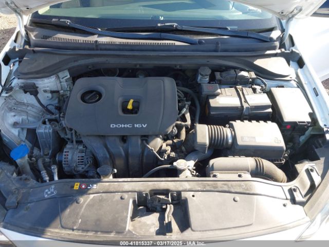 5NPD84LF8HH046952 Hyundai ELANTRA SE