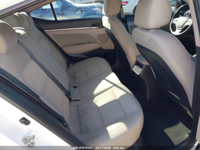 5NPD84LF8HH046952 Hyundai ELANTRA SE