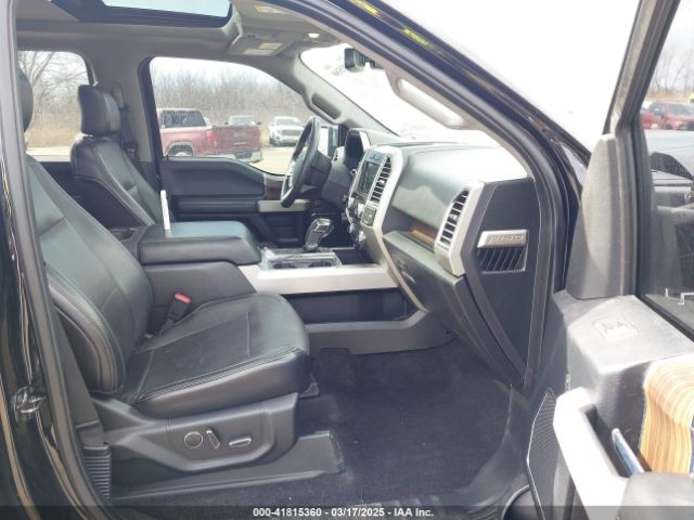 1FTEW1EG0GKD11992 Ford F-150 Lariat