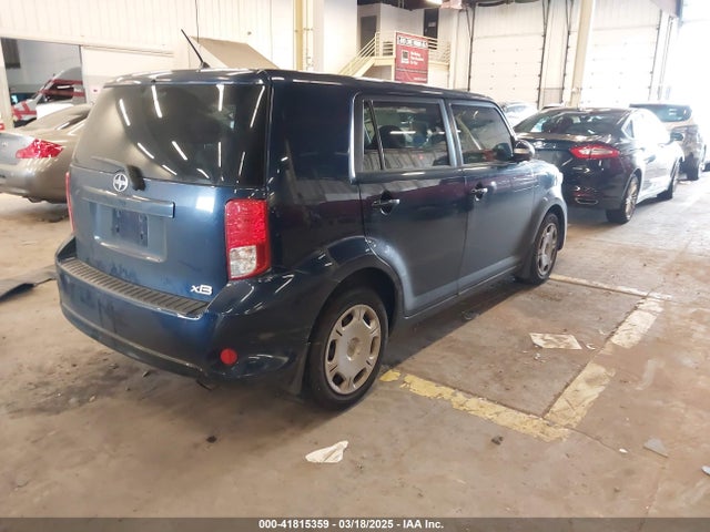 Scion XB 2014 JTLZE4FE3EJ056295 Image 4