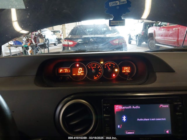 Scion XB 2014 JTLZE4FE3EJ056295 Image 7