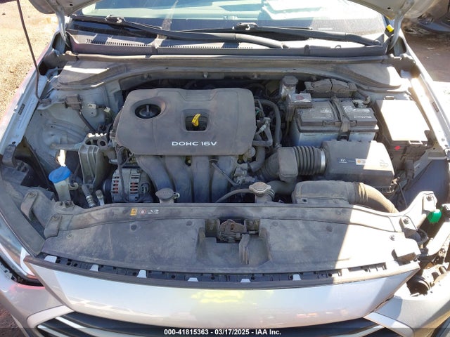 5NPD84LF2HH013588 Hyundai ELANTRA SE