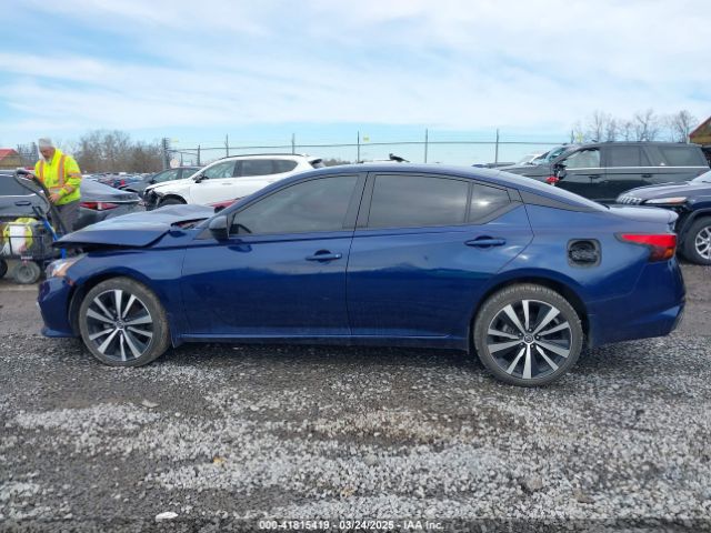 1N4BL4CW5NN414639 Nissan Altima Sr Intelligent Awd