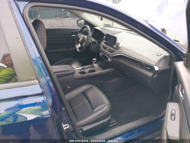 1N4BL4CW5NN414639 Nissan Altima Sr Intelligent Awd