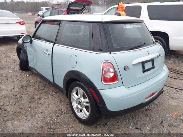 2013 MINI HARDTOP WMWSU3C53DT374609 Photo 2