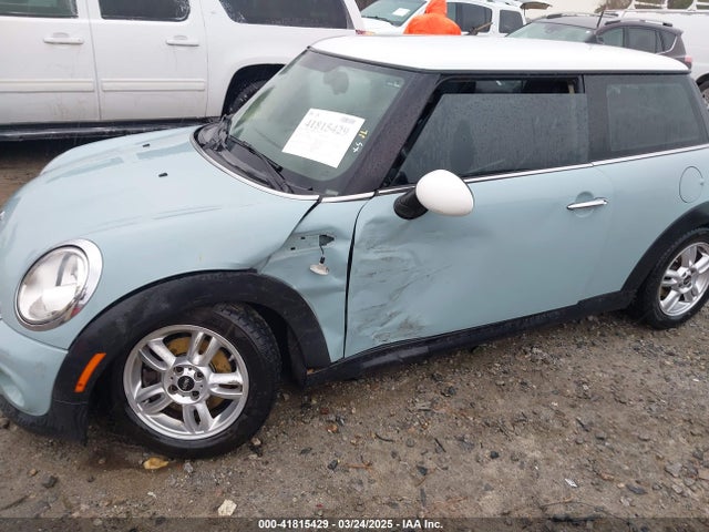 2013 MINI HARDTOP WMWSU3C53DT374609 Photo 5