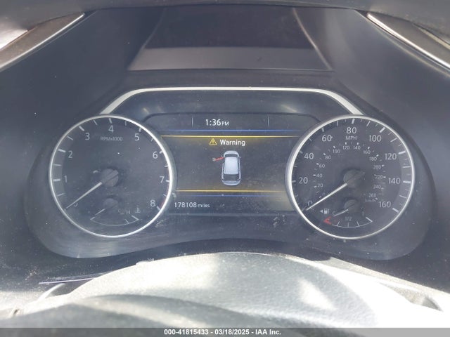 5N1AZ2MH4HN165257 Nissan MURANO SV