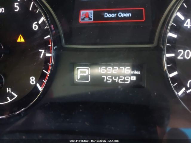 5N1AR2MM3EC603111 Nissan Pathfinder Platinum