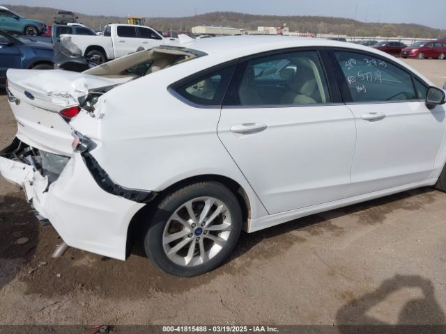 3FA6P0LU7LR201375 Ford Fusion Hybrid Se