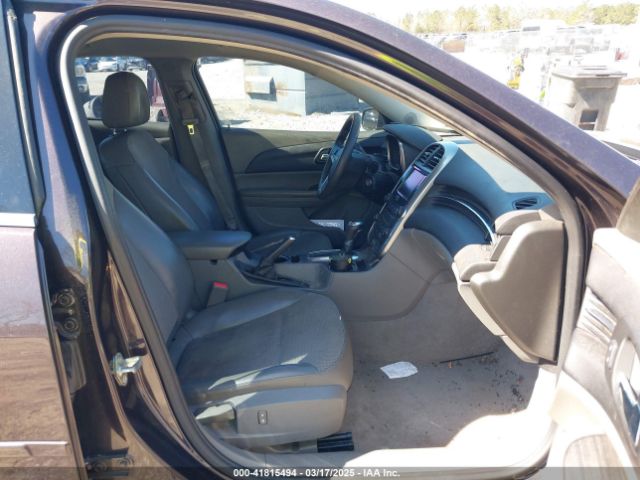 1G11C5SL4FF232874 Chevrolet MALIBU 1LT