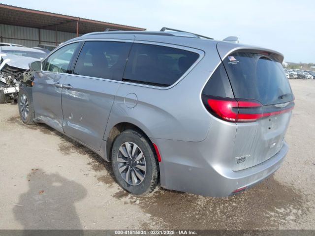 2021 CHRYSLER PACIFICA HYBRID 2C4RC1L77MR594062 Photo 2