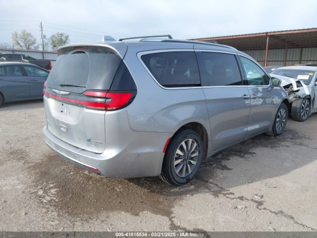 2021 CHRYSLER PACIFICA HYBRID 2C4RC1L77MR594062 Photo 3