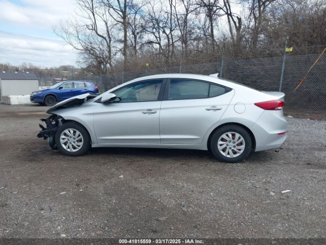 5NPD74LF5JH372135 Hyundai ELANTRA SE